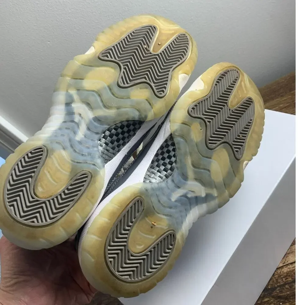 Nike Air Jordan 11 Retro Cool Grey sneakers Youth size 5
